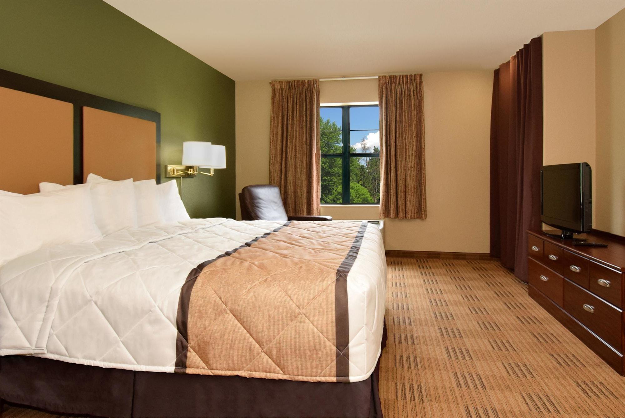Extended Stay America Suites - Long Island - Melville Exterior photo