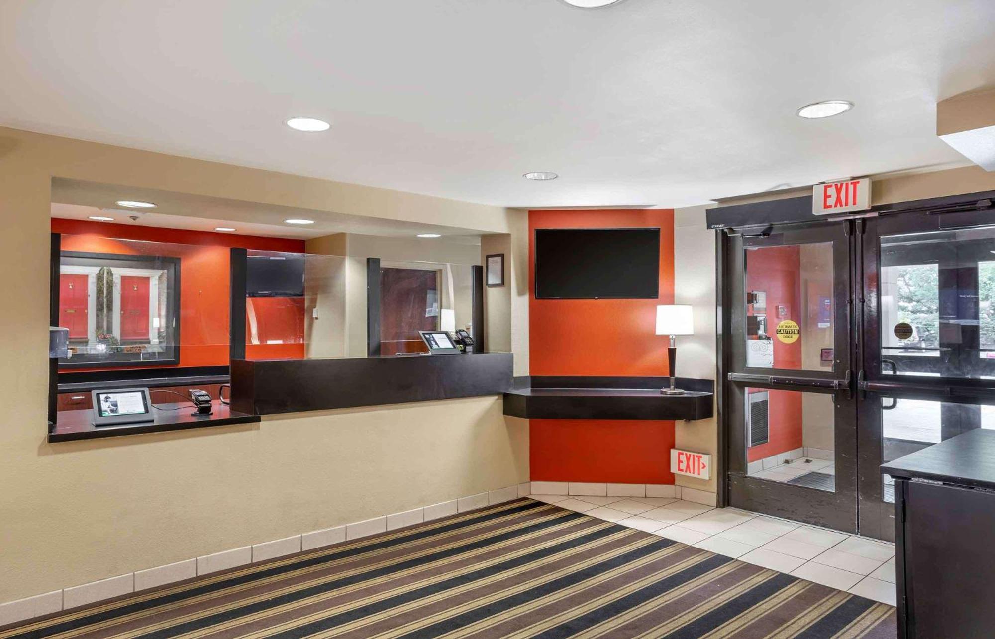 Extended Stay America Suites - Long Island - Melville Exterior photo